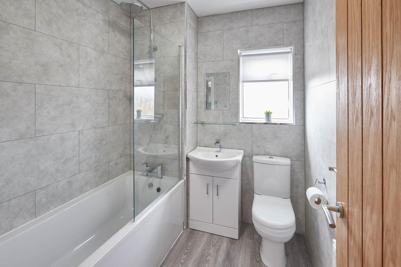 Host&Stay - Badgers Cottage Brotton Exteriör bild