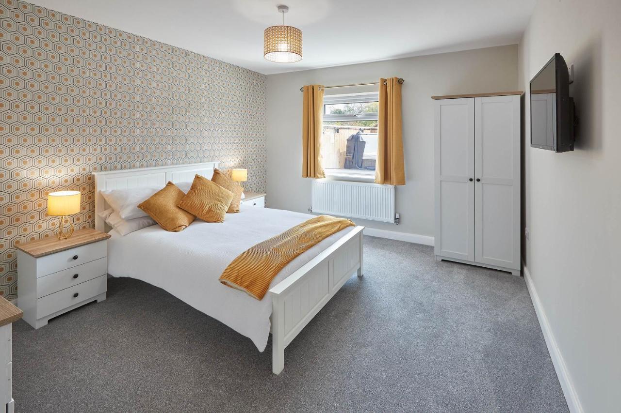 Host&Stay - Badgers Cottage Brotton Exteriör bild