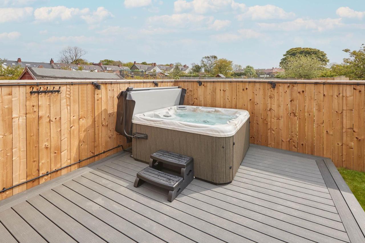 Host&Stay - Badgers Cottage Brotton Exteriör bild